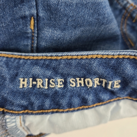 American Eagle Hi Rise Shortie Medium Wash Shorts - Picture 5 of 9